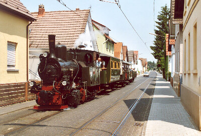 [Dampfzug]